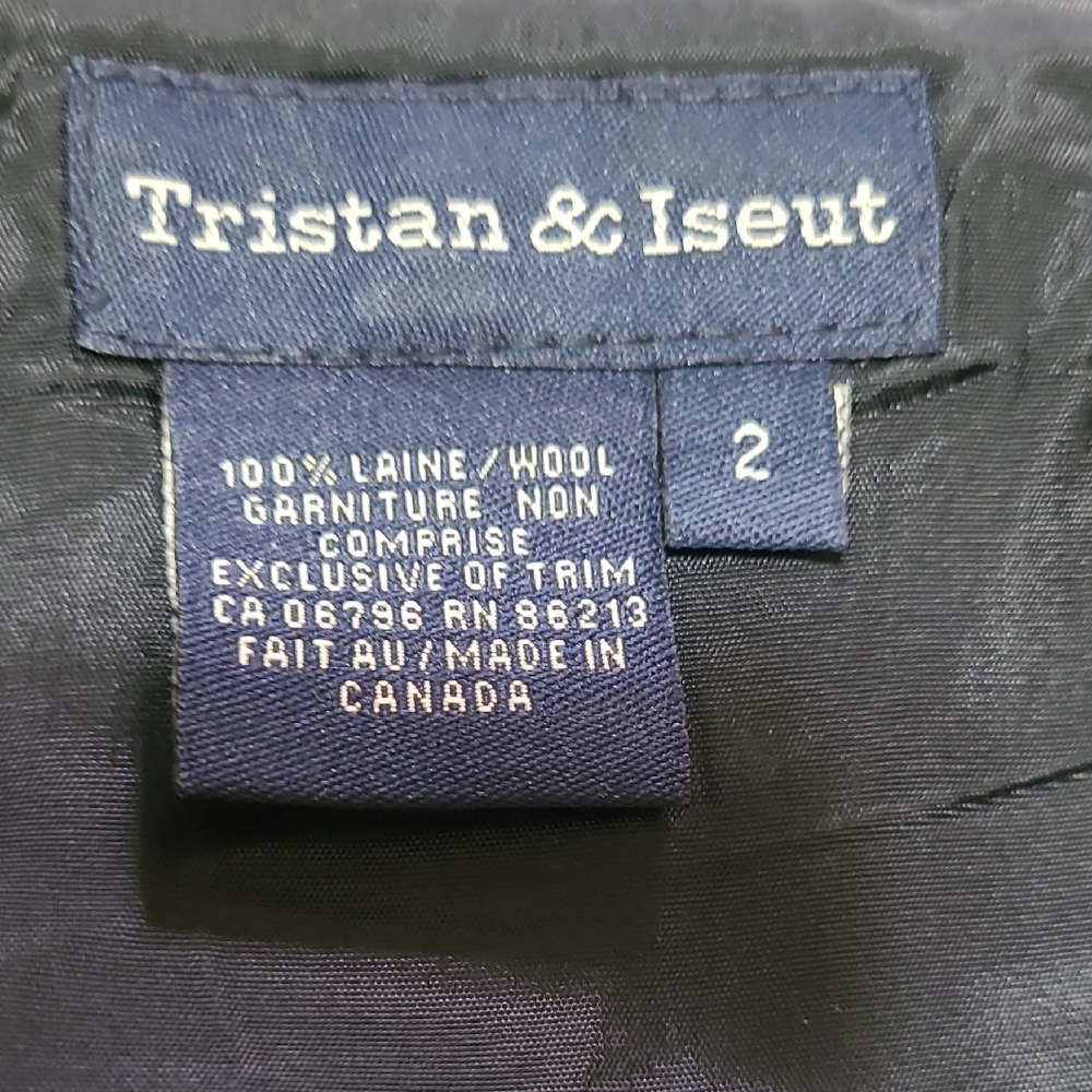 Elegant Tristan & Iseut Pinstripe Skirt - Picture 7 of 8